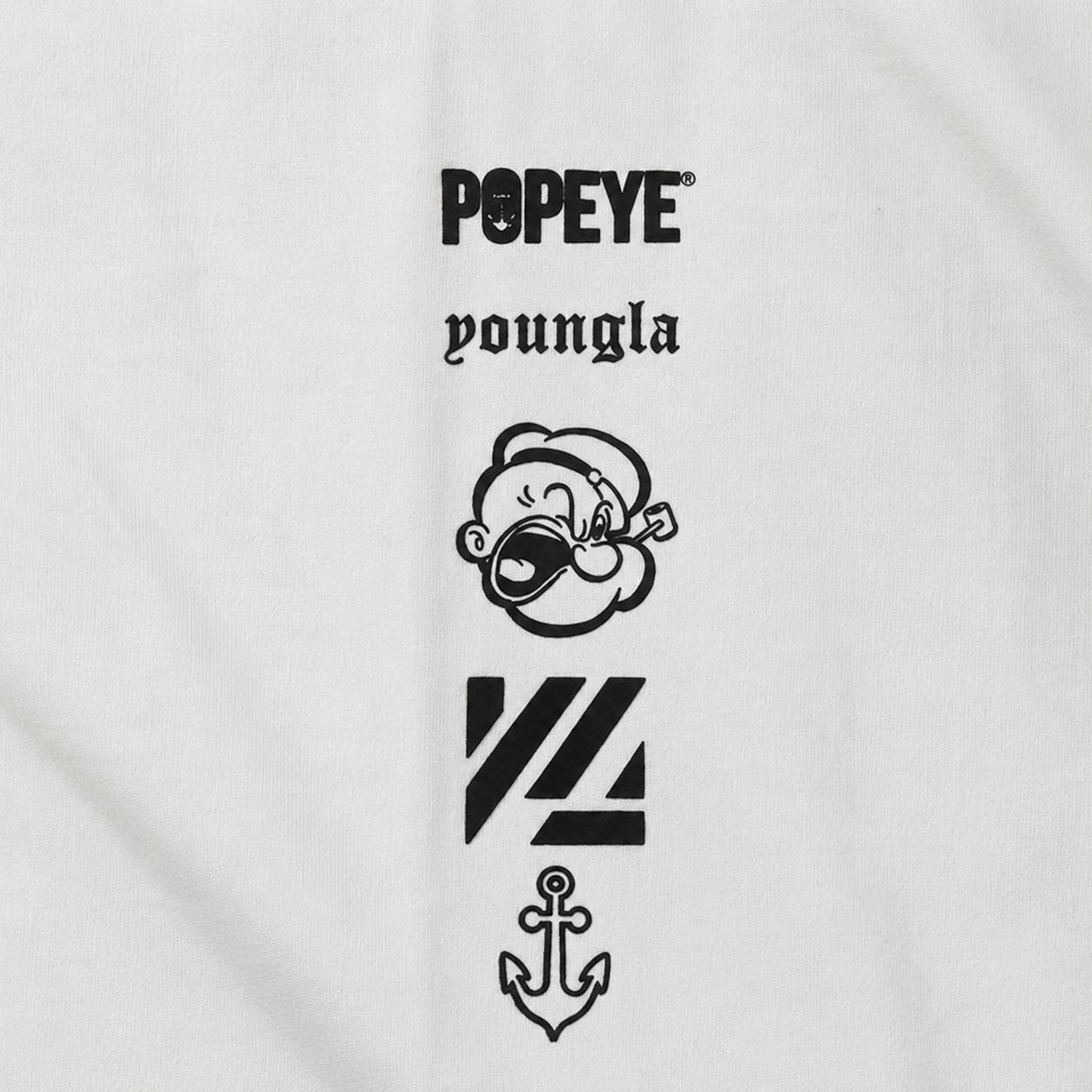 YoungLA 4195 Popeyes Tees White, detalle de logo y material — Crazy!Duck Hype