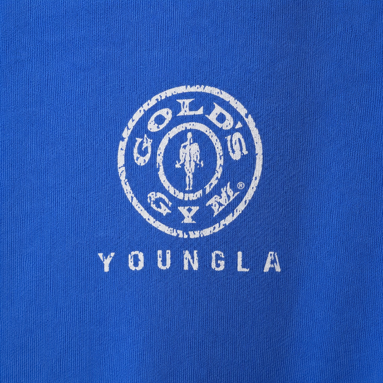 YoungLA 5161 Golds Gym Classic Pullovers Blue, detalle de logo y material — Crazy!Duck Hype