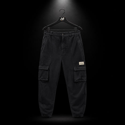 YoungLA 627 Classic Cargo Pants Black, vista frontal — Crazy!Duck Hype