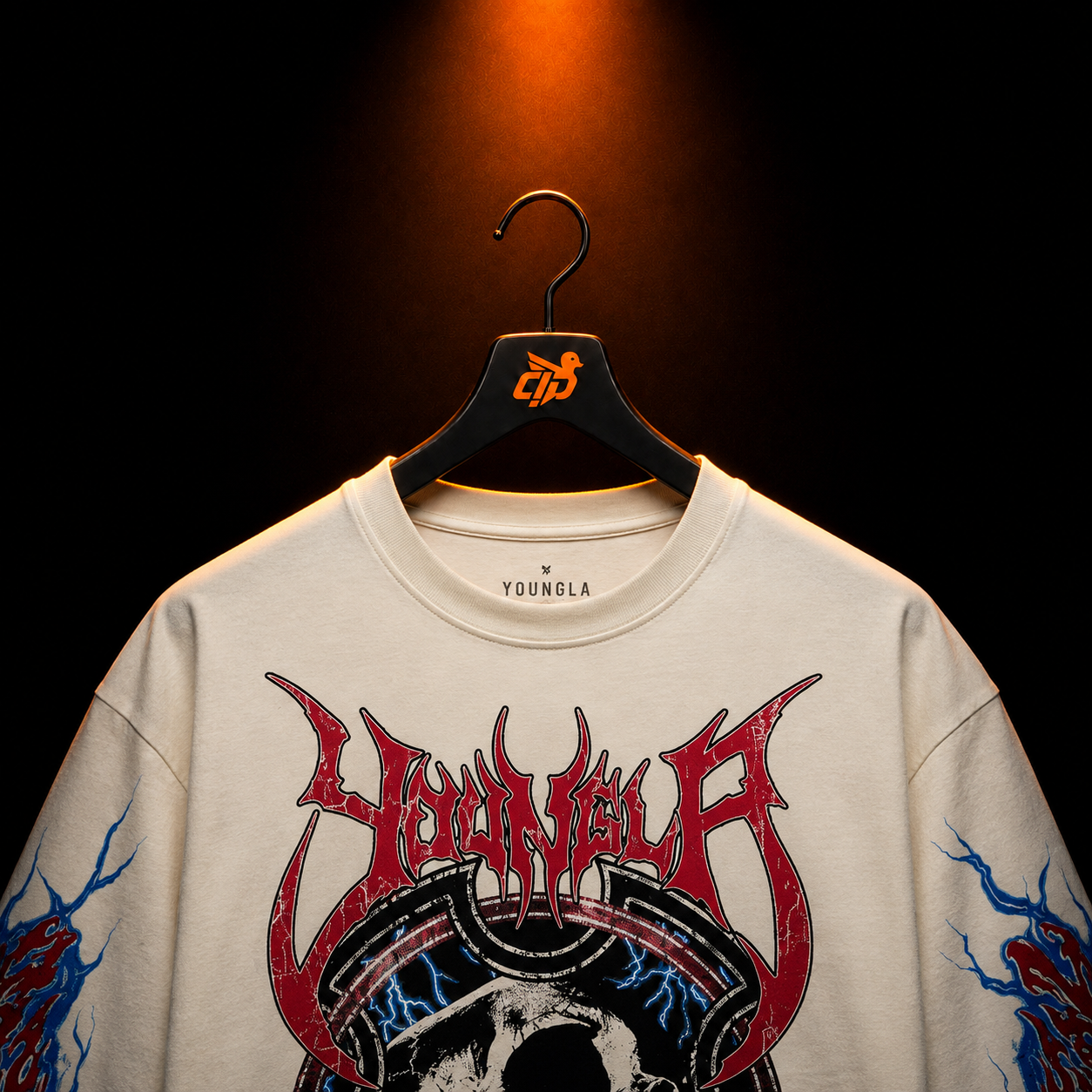 YoungLA 8012 Outcast Longsleeves Beige con presentación de producto — Crazy!Duck Hype